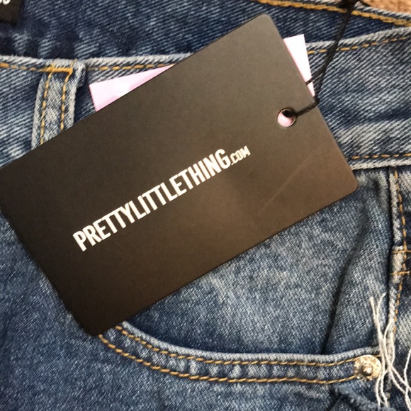 Prettylittlething long straight leg denim size 12 - Picture 3 of 6